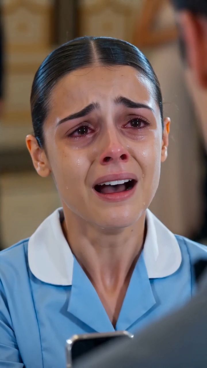 The Maid Who Spilled a Drink and Exposed a Terrifying Wedding Secret